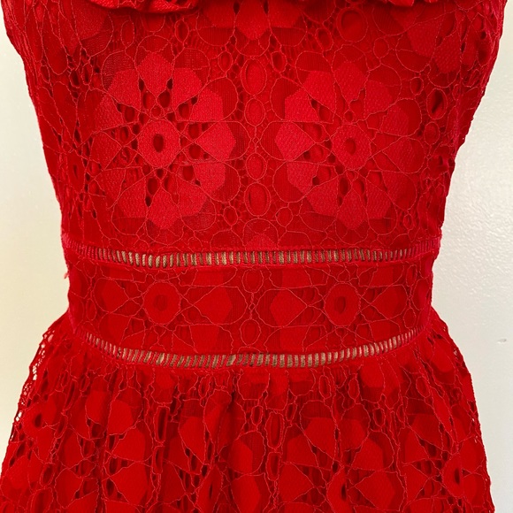 Red Lace Ruffle V-Neck Sleeveless dress - Picture 8 of 8